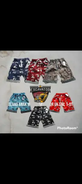 Celana karakter anak tangan pertama