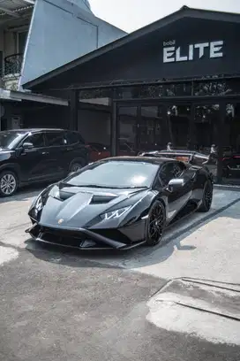 2023 Lamborghini Huracan STO Nero Noctics