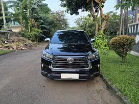 Kijang Innova Venturer 2.0 Bensin Matic 2017