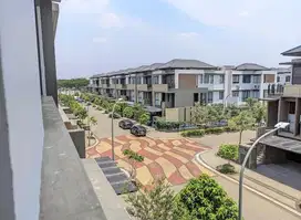 Rumah Zora BSD Dijual B U !