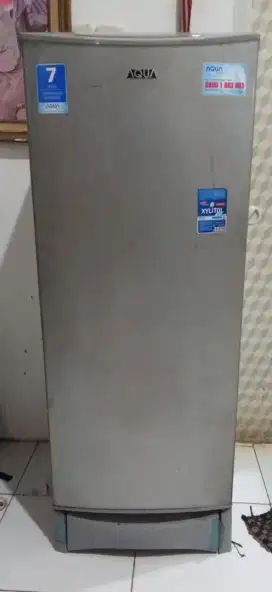 Kulkas 1 pintu Toshiba