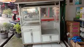 Dijual Gerobak Bekas Usaha Makanan – Kondisi Bagus & Siap Pakai!