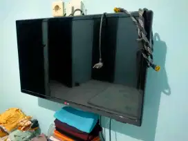 Jual TV LG 32 kondisi rusak