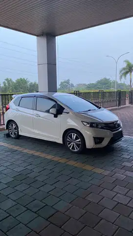 Honda Jazz RS GK5 - Manual th 2015