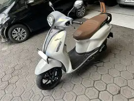 KM 5RB YAMAHA GRAND FILANO LUX HYBRID 2024 2023/2025 non neo