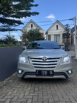 Innova G AT 2011 Upgrade Barong facelift 2015