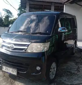 Daihatsu Luxio 2013 Bensin