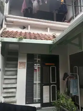 Dijual Cepat Kosan Putri Aktif Full Isi Lokasi Geger Kalong Bandung