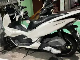 PCX 150 CBS Putih 2019