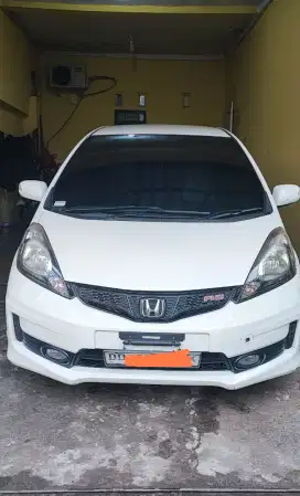 Jual Jazz Ge.8 Rs 2014