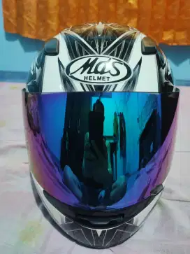 Helm merk mds ,size ukuran L