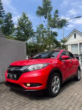 Hrv E CVT 2015 merah menyala bosku