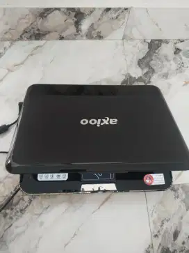 Di jual Laptop Axioo,,