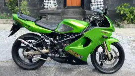 KAWASAKI NINJA RR 2004