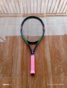 Raket tenis wilson ptostaff 110