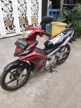 Yamaha Jupiter MX 2011ss lengkap mesin bagus plat Bekasi Kota