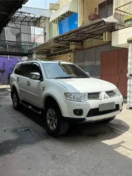 Low odo Pajero Dakar automatic Tahun 2012