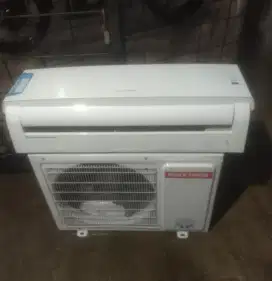 AC polytron 1/2 pk dingin