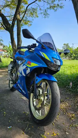 Suzuki GSX R Biru - Simpanan Mulus terawat