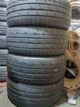 BAN COPOTAN R18 BRIDGESTONE POTENZA 235/50/18