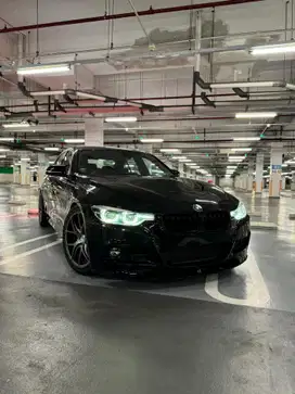 BMW 320i 2017 Bensin