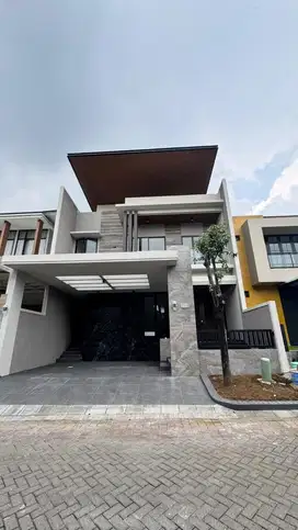 DIJUAL RUMAH CITRALAND MODERN MINIMALIS BARU GRES BAGUS HIGH SPEC