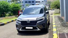 Honda brv prestige cvt sensing matic 2022 pakai 2023 abu