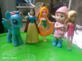 Boneka mini anak cewek