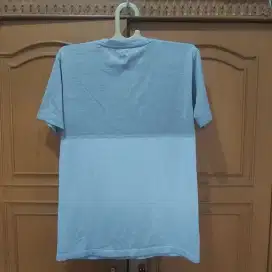Kaos Uniqlo Original Size M Bahan Dry Fit Model Seamless Kondisi 95%