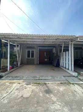 Rumah Secondary Terawat Siap Huni Dekat Pintu Gaplek Di Pamulang