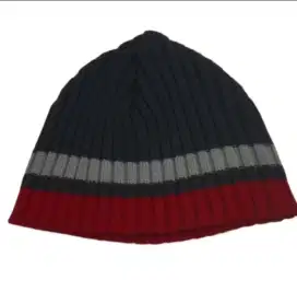 Topi Kupluk rajut CFK preloved