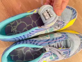 Sepatu futsal special edition,Specs x stereoflow