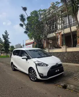 Toyota Sienta 2017 Bensin
