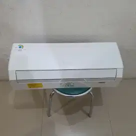 Second Ac Indoor Gree 1/2pk ( mulus dan Ori)