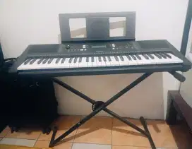Jual piano psr e373