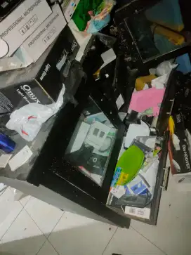 Meja lemari ada kacanya jual murah