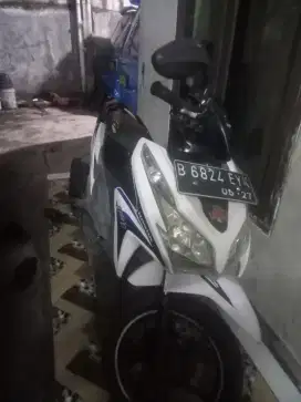 Di jual MTR Vario lngkp STNK dan BPKB pajak idup pnjng ..b depok