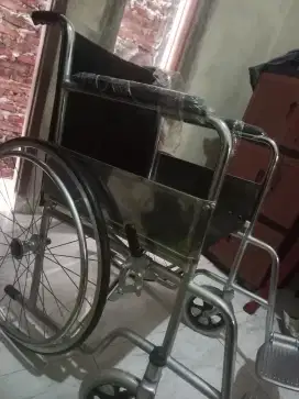 Kursi roda gea baru