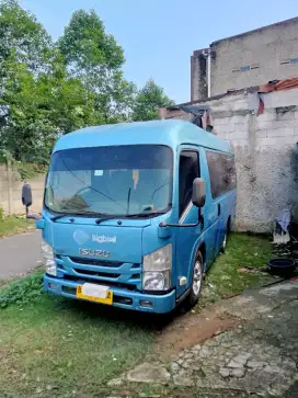 Isuzu NLR Giga NLR 55BC
