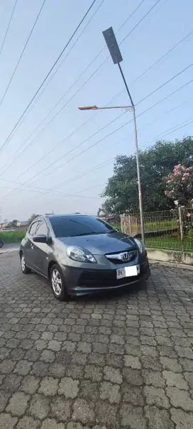 Dijual Brio Satya S