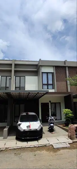 Dijual rumah 2 lantai di Cluster Albizia – Kota Sutera