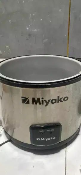MagicJar Miyako – Penghangat Nasi 20 liter, Masih Bagus & Normal