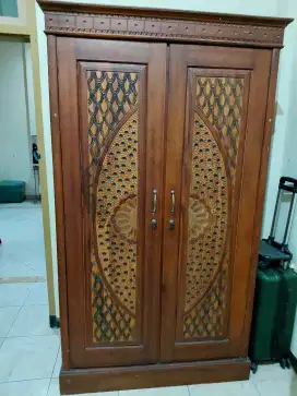 Lemari jati 2 pintu