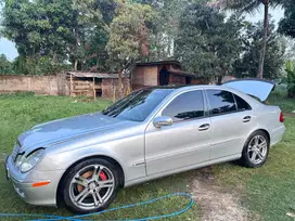 W211 E240 Elegance