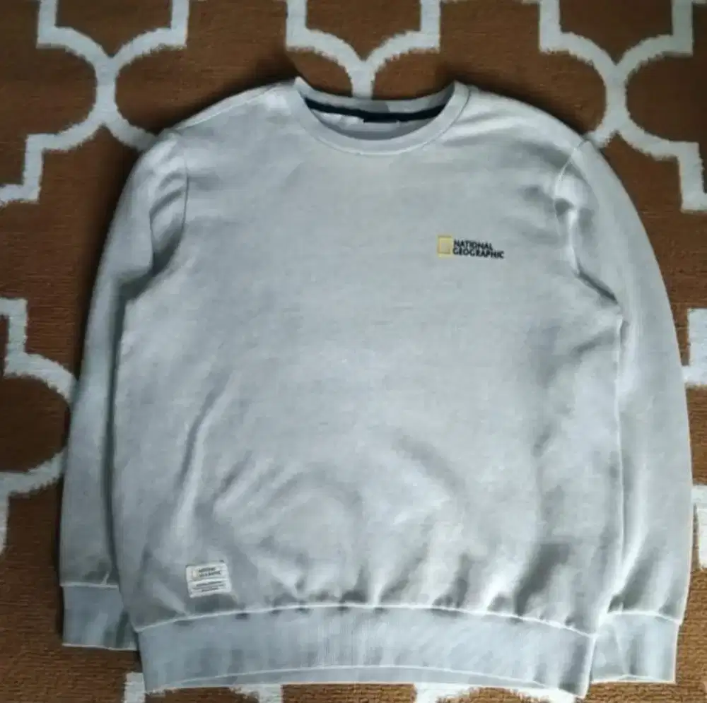 Crewneck notional geographic