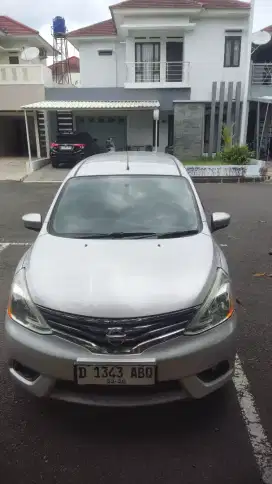 Grand Livina 2014 1.5 XV AT