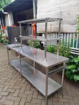 Long stainles table sink overshelf