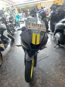 DP 0 RUPIAH SYARAT RUMAH SENDIRI / YAMAHA R15 V4 LIMITED EDITION 2023