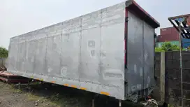 Box Truck FUSO HINO
