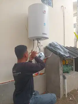 Servise water heater.jasa pipa bocor air.pasang pompa